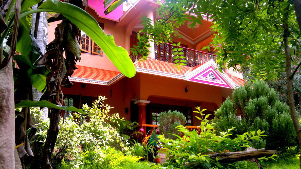 Ganesh House Homestay Thiruvananthapuram Exterior foto