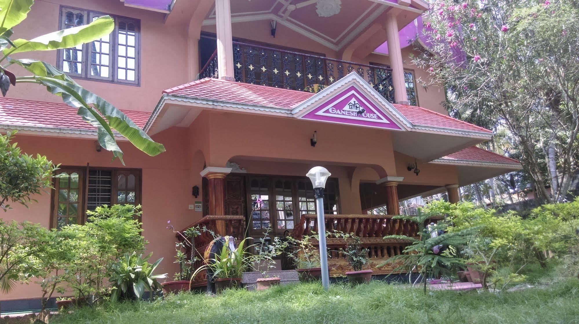 Ganesh House Homestay Thiruvananthapuram Exterior foto